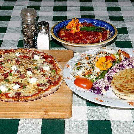 Tower Of Pizza Acomodação com café da manhã Ethels Drive Exterior foto